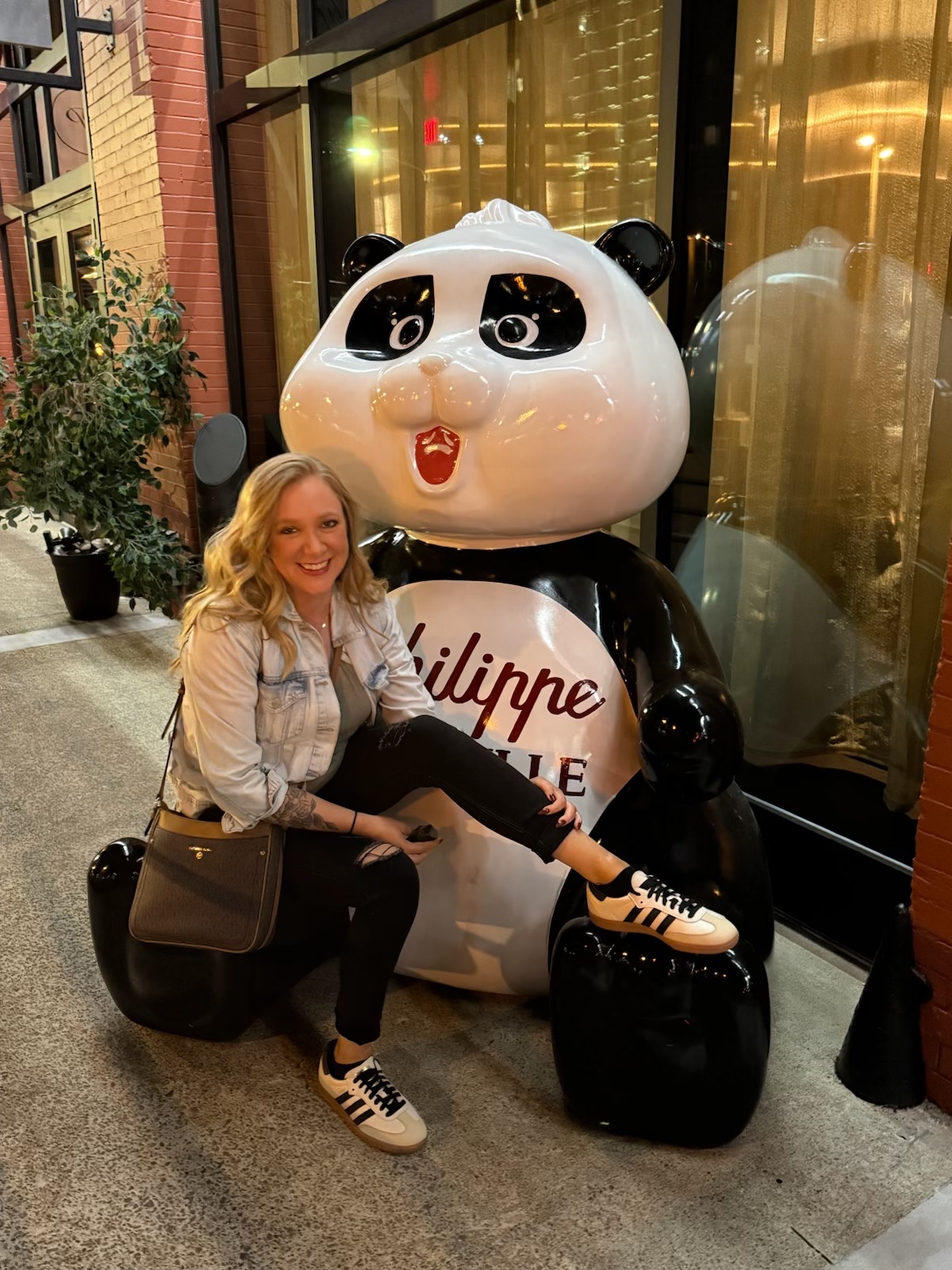 Sara — General Manager of Main Street Social